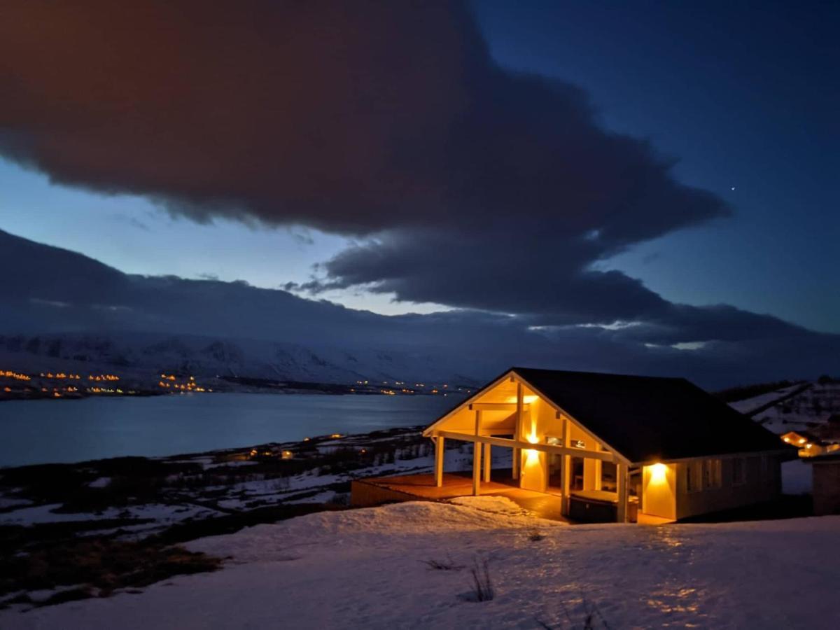 Вилла Akureyri - Cabin With An Amazing View Экстерьер фото